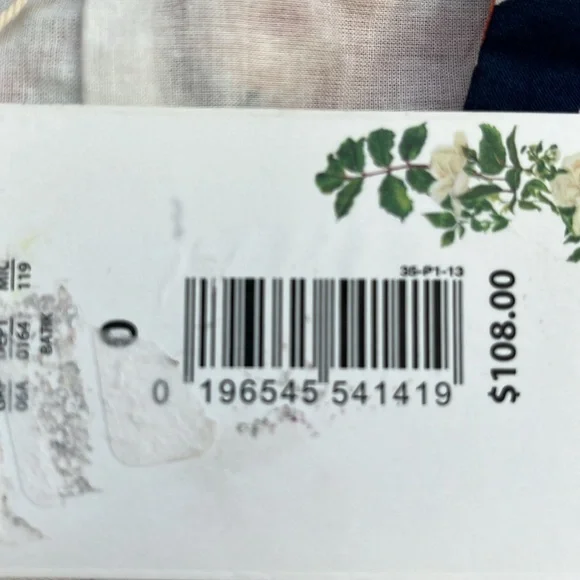 NWT Chelsea & Violet Floral Batik Crop Top - Picture 8 of 9